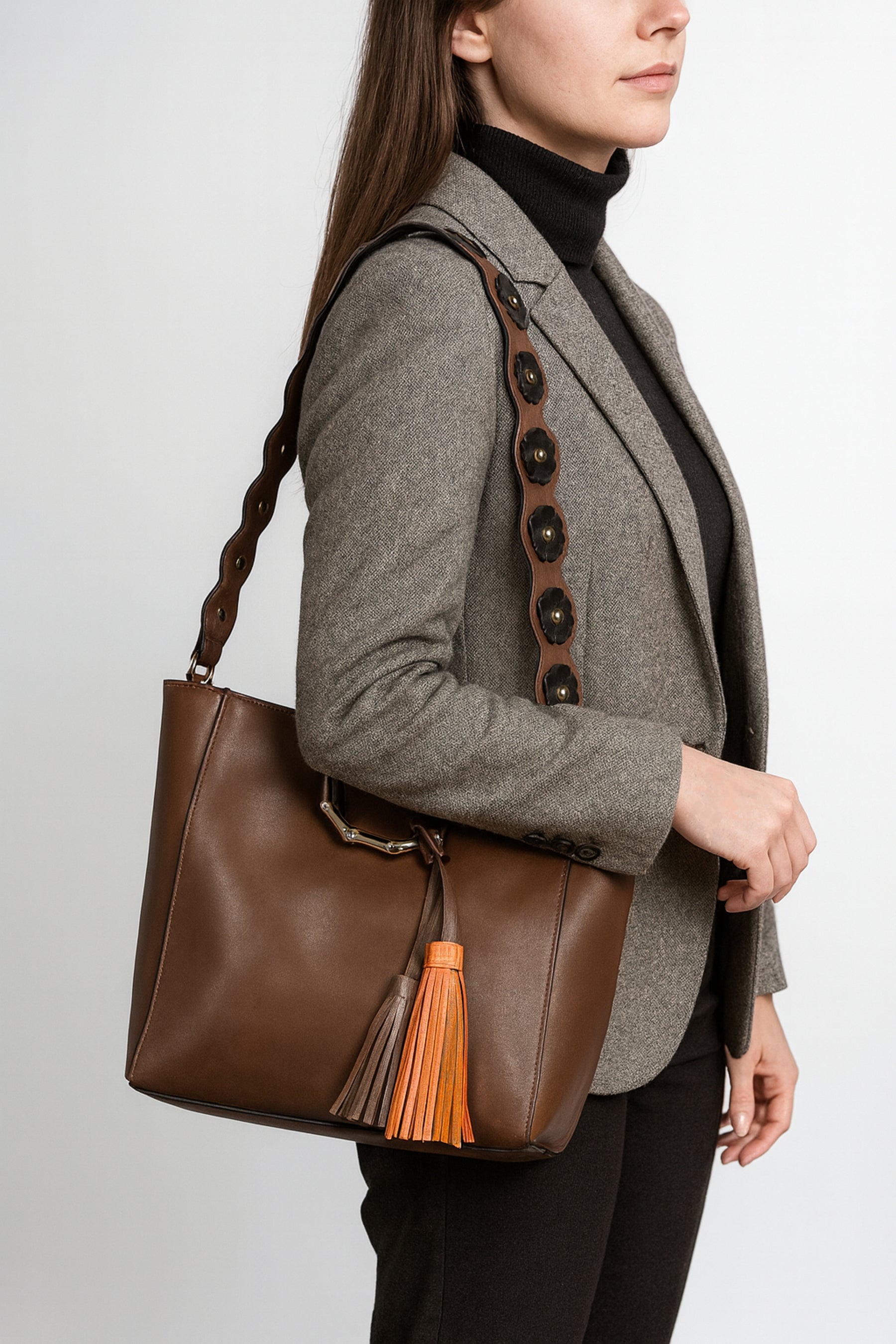 Agile-Reach Dusk Leather Purse